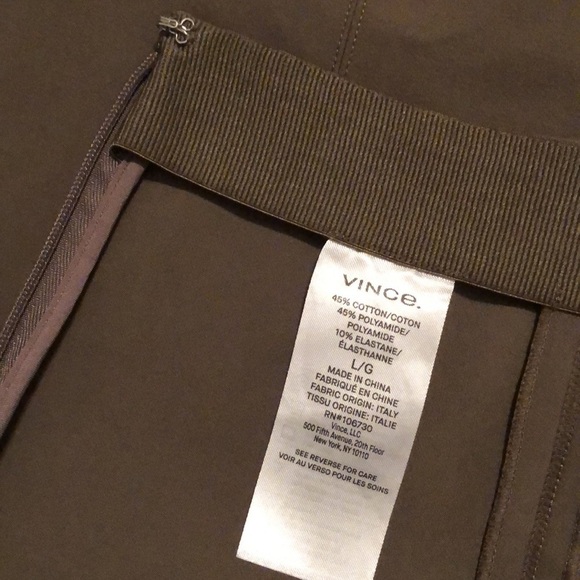 [VINCE] Stitch Front Legging - Picture 8 of 11